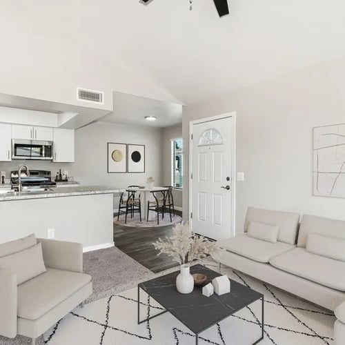 Palms at South Mountain | Living room