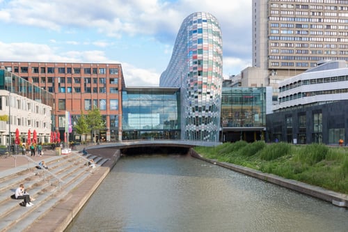 Located within Hoog Catharijne Shopping Mall