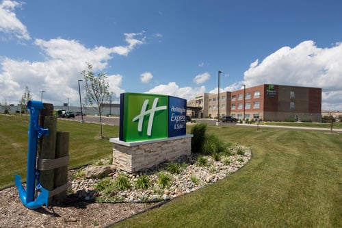 Welcome to the Holiday Inn Express & Suites Monroe