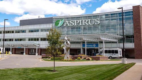 exterior photo of Aspirus Wausau Hospital