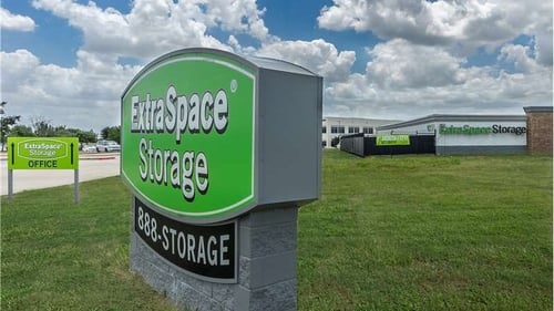 Extra Space Storage