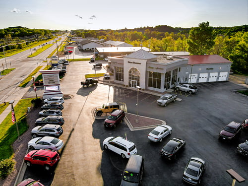 Conveniently located in West Bend, Russ Darrow is here to help you with all your Chrysler, Dodge, Jeep, or RAM needs.