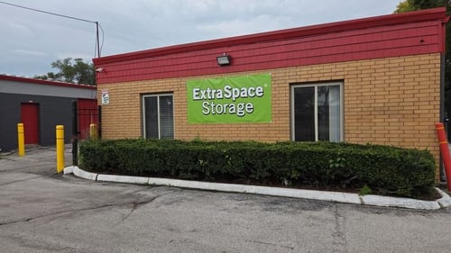 Extra Space Storage