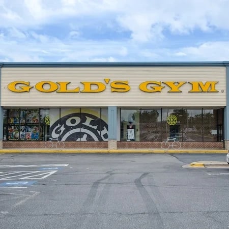 Gold's Gym exterior in Dundalk, MD -- best gym near me and fitness center on Merritt Blvd in Dundalk