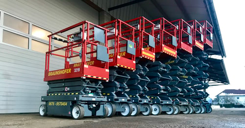 Braunshofer Arbeitsbühnen GmbH in 3300 Amstetten - Maschinen