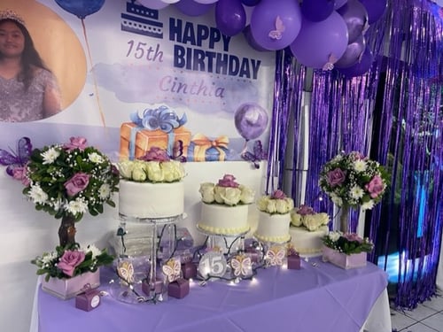 The Corner Grill Express-pasteles