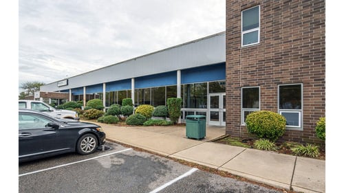 External view of local post office housing Hampton Roads credit union in Norfolk, VA