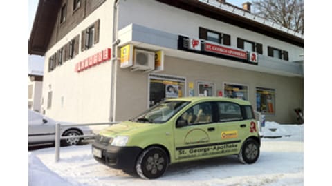 Aussenansicht der St. Georgs-Apotheke