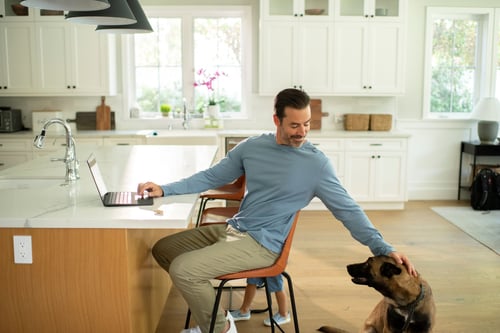 Dad using fiber internet