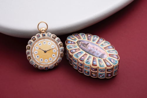 Lot 485 - Unsigned, a rearkable pairing of two different yet almost identically decorated objet de luxe created in the same workshop in Geneva, 18K pink Gold, 18K Yellow Gold