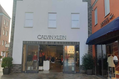 Storefront picture