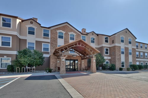 Welcome to the Staybridge Suites near the Sandia Resort & Casino.
