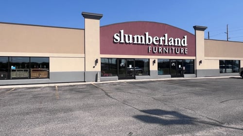 Thief River Falls Slumberland Furniture exterior