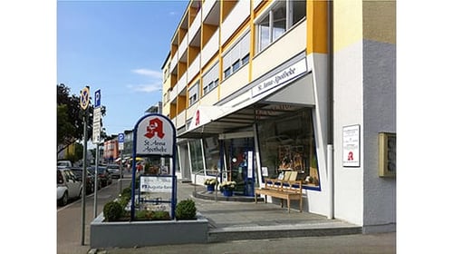 Aussenansicht der St. Anna Apotheke Göggingen e.K.