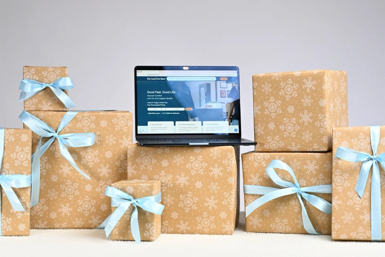 laptop and presents