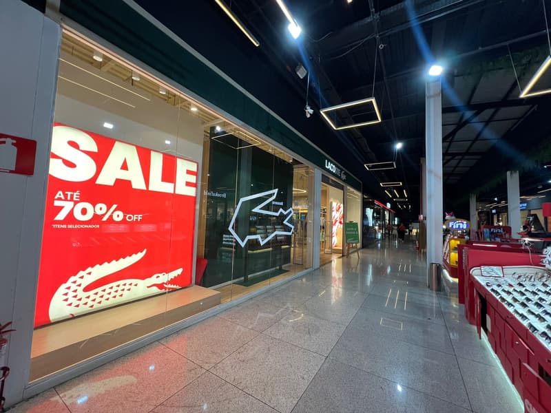 Overall View - In-Store