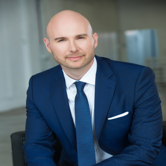 Headshot of Colin Ardill