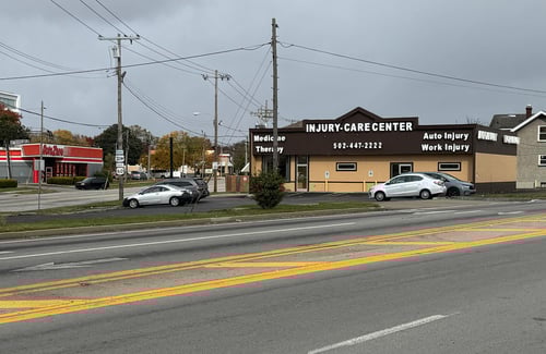 Serving Louisville since 2008, we are a one-stop clinic to see a medical doctor or physical therapy staff for patients suffering from acute pain from auto-injury or work-injury