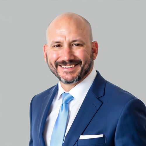 Headshot of Daniel Zufall, a wealth advisor at Chase