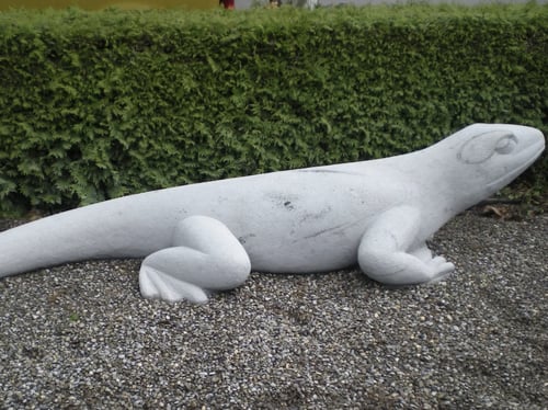 Eidechse Skulptur