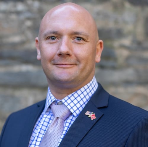 Dustin Smith Headshot Image