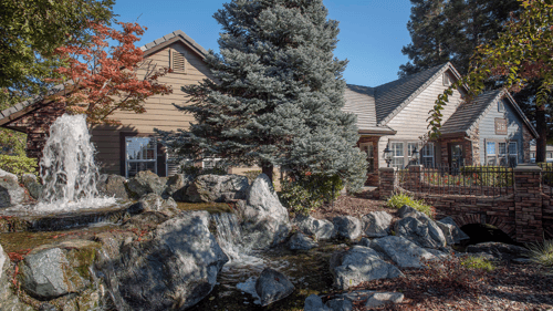 Building exterior at Sunset Summit Apartments in Rocklin, CA 95765