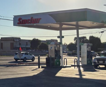 Sinclair Gas Station Fueling Island