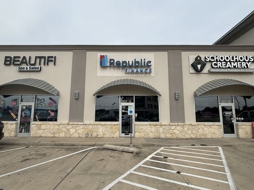 N Stuart Place Rd., TX Republic Finance Branch