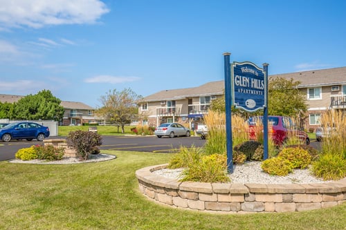 Front Entrance Signage for Glen Hills Apartments in Glendale, WI