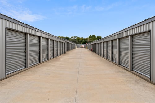 Drive Aisles for drive-up storage units available in Bentonville, AR