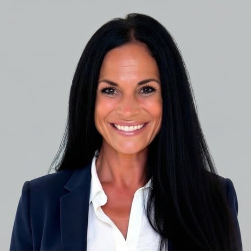 Headshot of Kelly Pierce, a wealth advisor at Chase