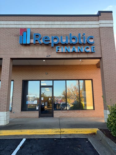 E Broad St, NC Republic Finance Branch