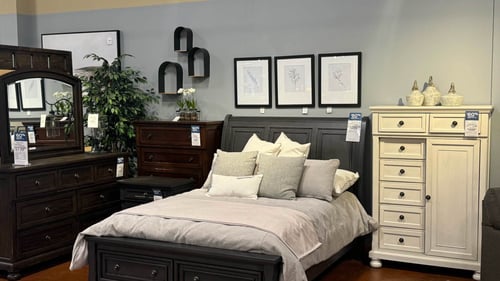 Owatonna Slumberland Furniture Sofia bed set