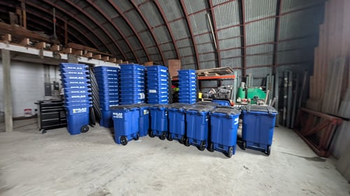 Dulas trash bins