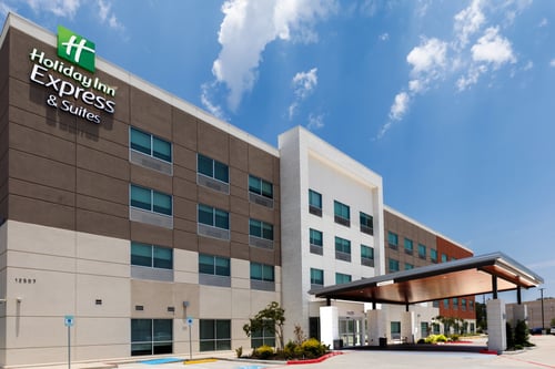 Stafford hotel exterior, perfect for Houston area travelers.