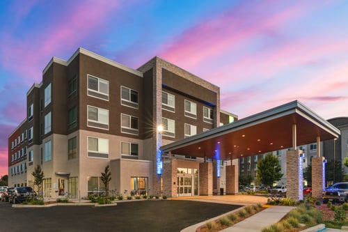 A restful stay awaits you at the Holiday Inn Express Suisun City.