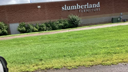 Fridley Slumberland Furniture exterior