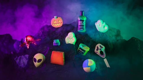 BOO !