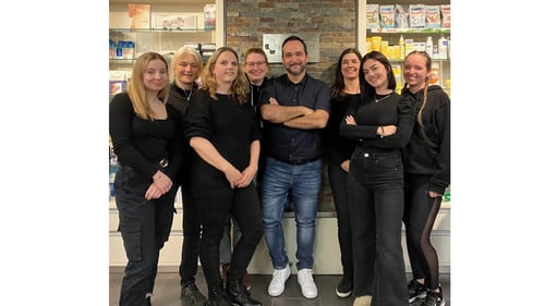 Strichcode Apotheke Team
