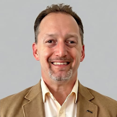 Headshot of Kirk Venderlic, a wealth advisor at Chase
