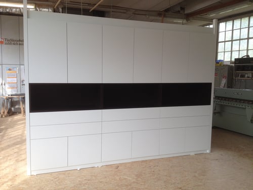 Einbauschrank weiß schwarz