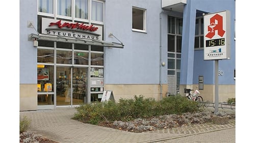 Aussenansicht der Apotheke im Steubenhaus