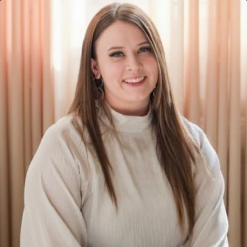 Headshot of Kelsey Myers