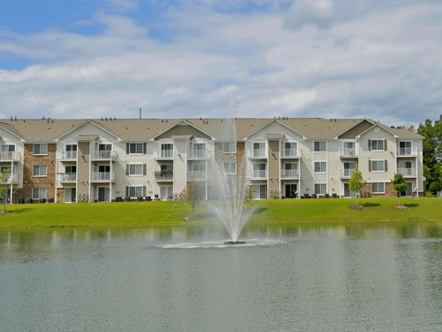 Lake at Killian Lakes Apartments and Townhomes in Columbia, SC 29203