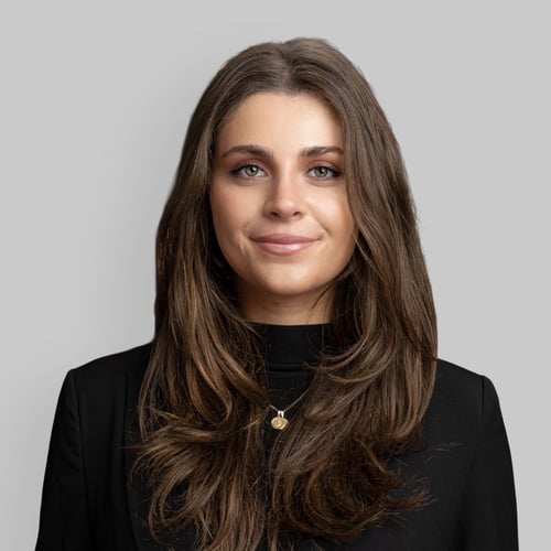 Headshot of Grace Kaley, a wealth advisor at Chase