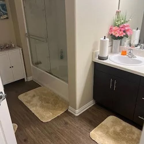 Top Maids in LA LLC - bathroom cleaning
