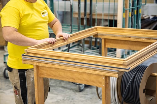 Wir produzieren Ihre Fenster mit viel Liebe zum Detail.
