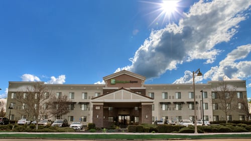 Holiday Inn Express & Suites Lincoln