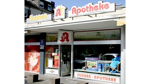 Aussenansicht der Sonnen-Apotheke