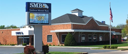 Southwest Missouri Bank by the square in Carthage, Missouri
